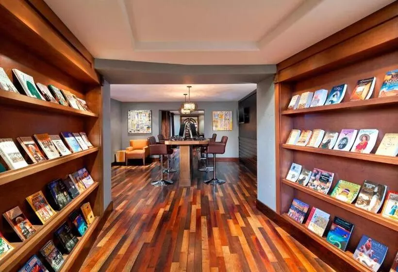 בית מלון כפרי Sheraton Grand At Wild Horse Pass