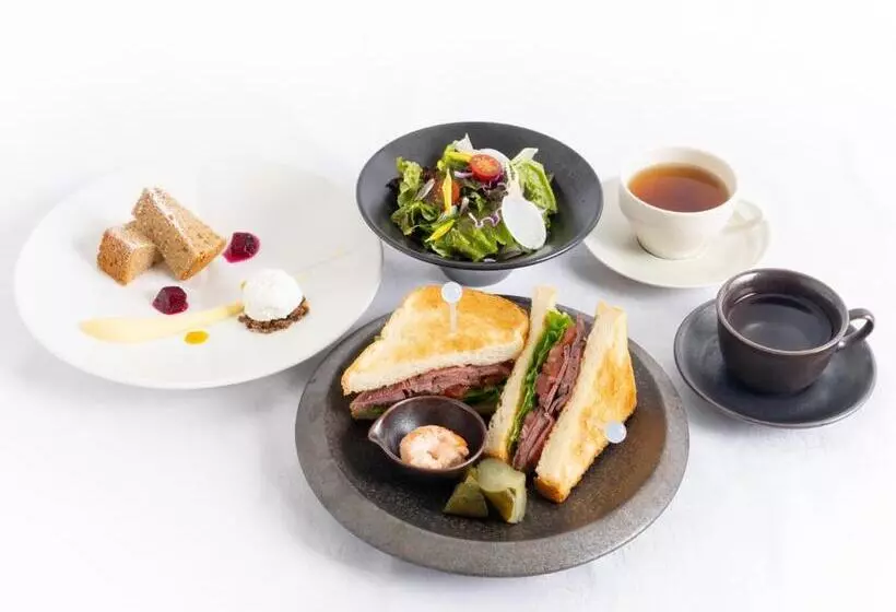 Отель The Celestine Tokyo Shiba