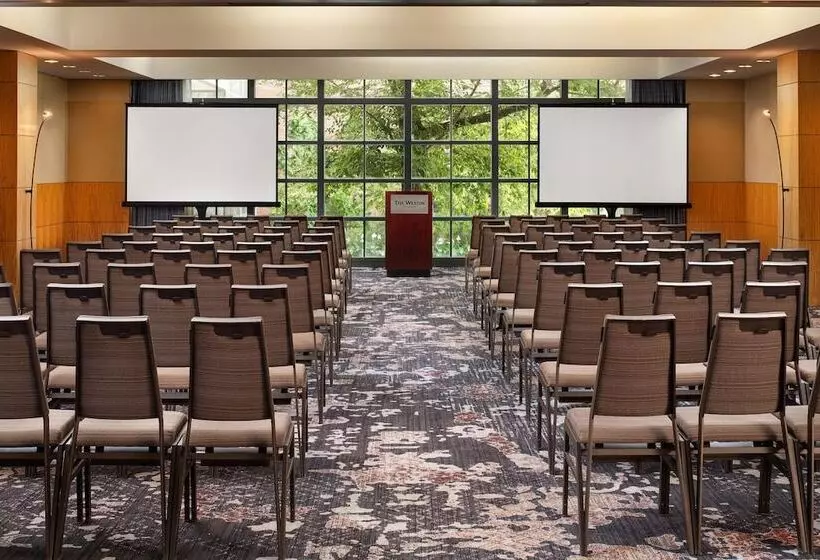 هتل The Westin St. Louis