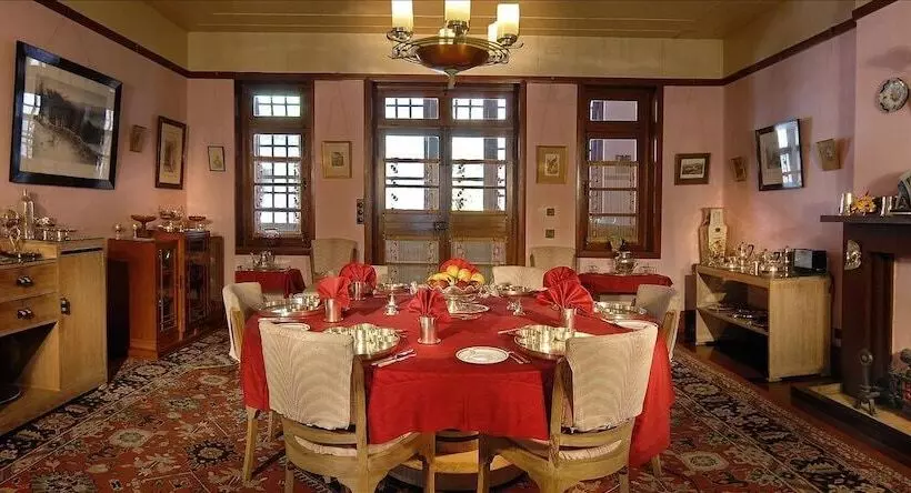 בית מלון כפרי Woodville Palace By Signum