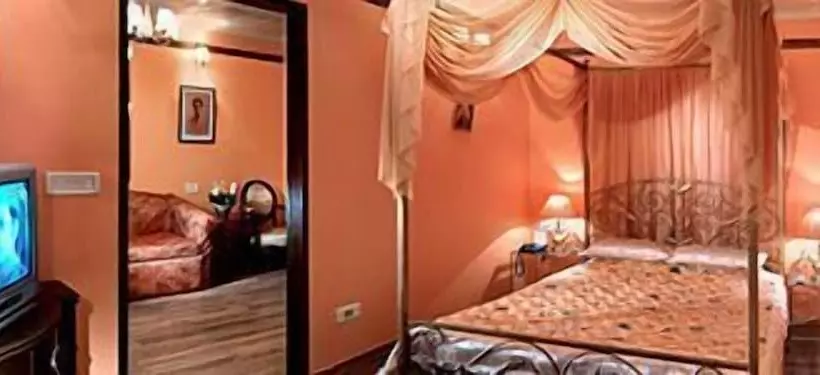 בית מלון כפרי Woodville Palace By Signum