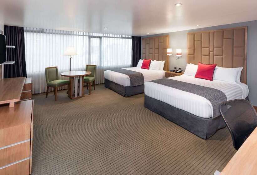 فندق Wyndham Garden Quito
