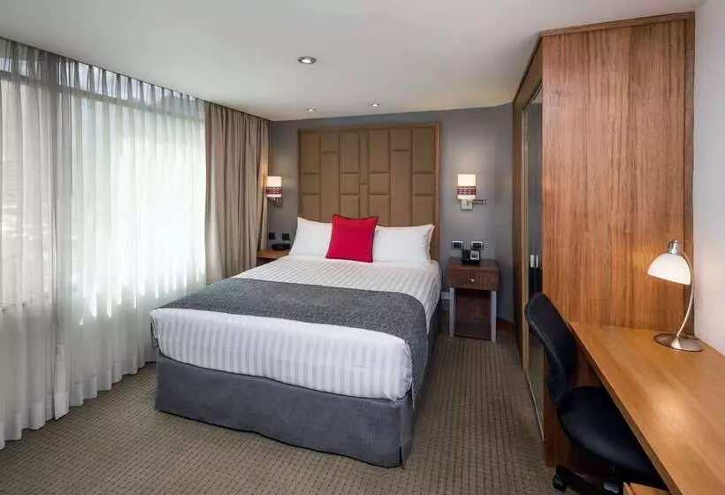 בית מלון כפרי Wyndham Garden Quito