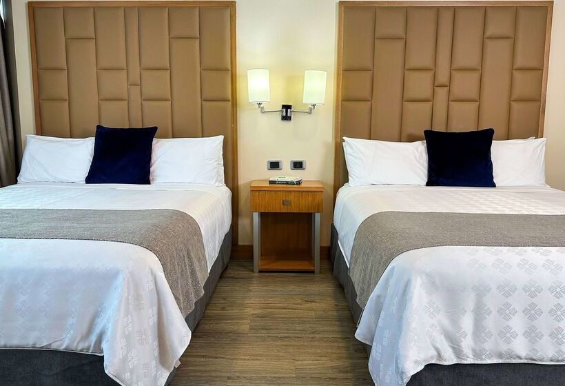 فندق Wyndham Garden Quito