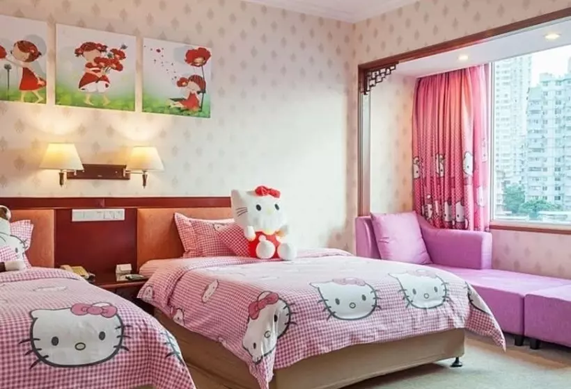 Отель Xiamen Huaqiao