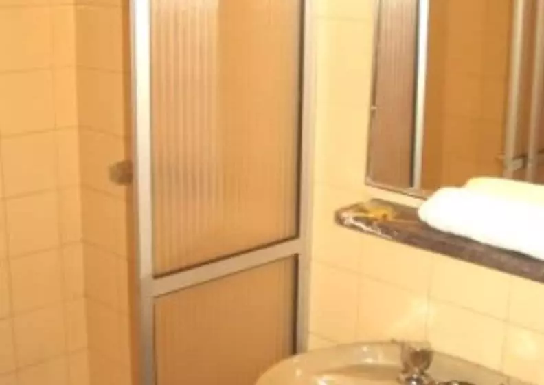Manduvira Hotel Plaza