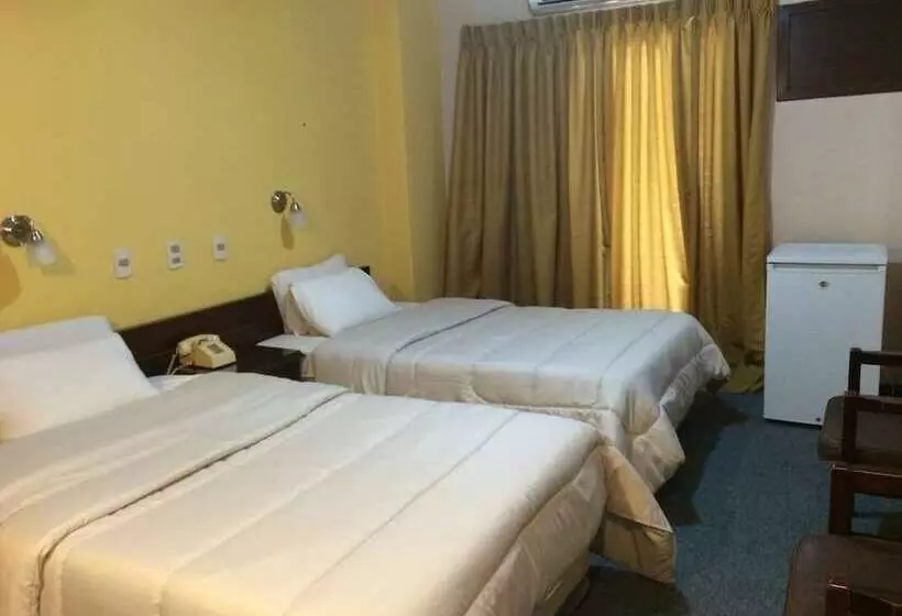 Manduvira Hotel Plaza