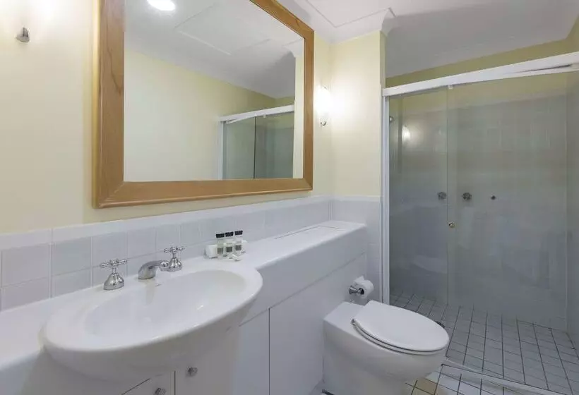 Oaks Cypress Lakes Resort