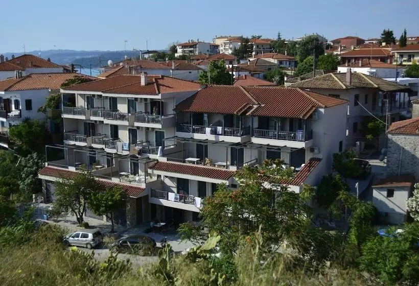 Hôtel Arellis Studios