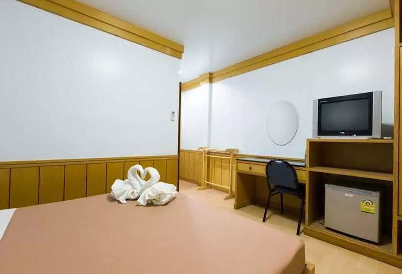 Hotelli Kesorn Place