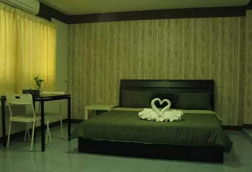 Hotelli Kesorn Place