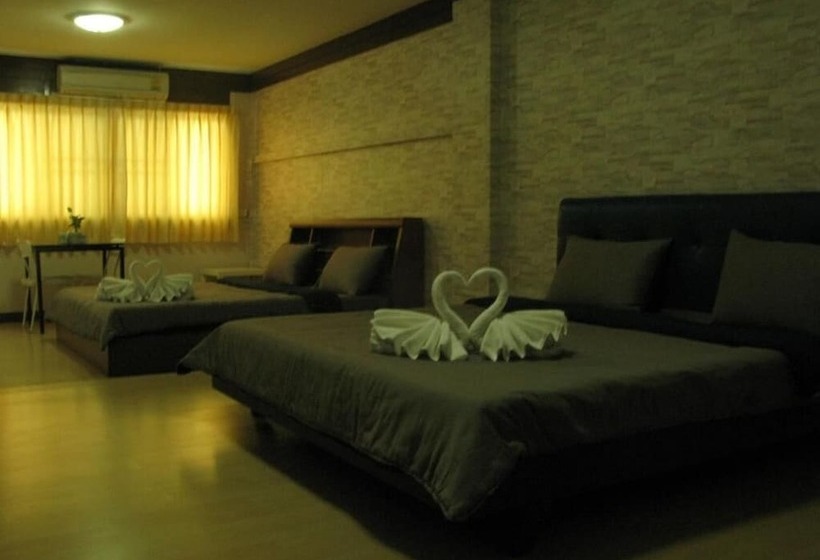 Отель Kesorn Place