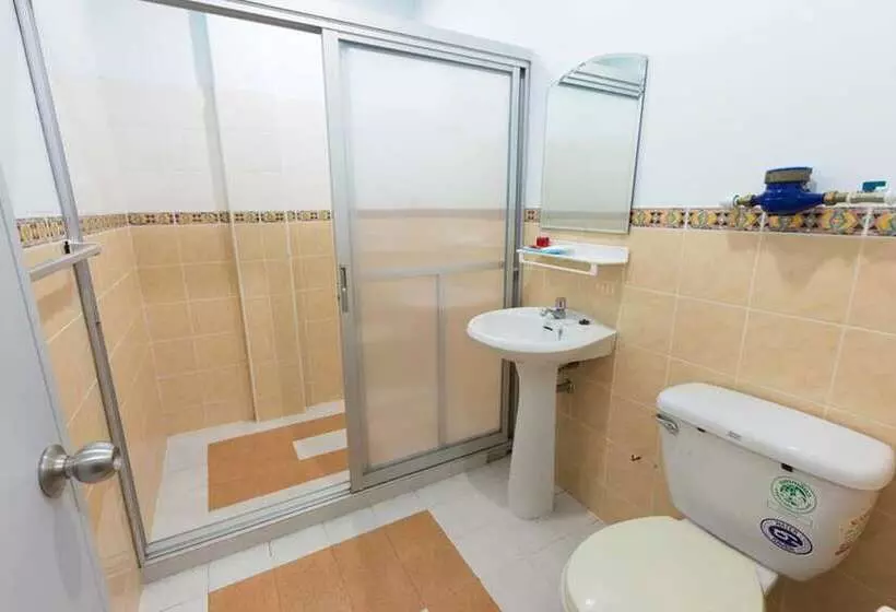 Hotelli Kesorn Place