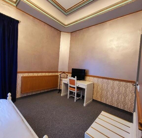 هتل Nf Palace Old City Bucharest