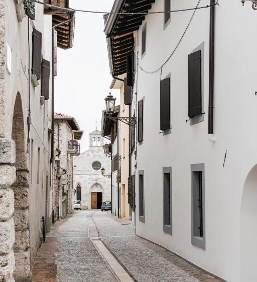 بنسيون Al Campanile Di San Daniele