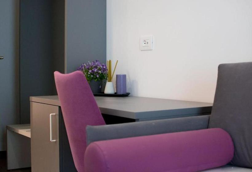 بنسيون Al Campanile Di San Daniele