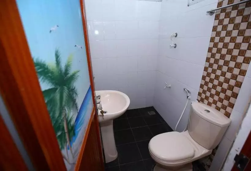 ペンション Amadi Rest