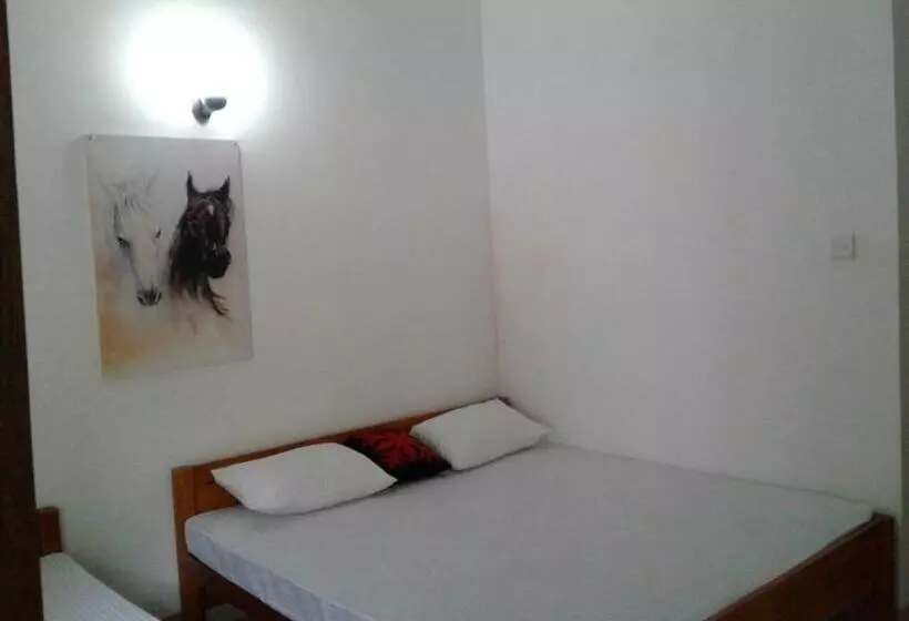 ペンション Amadi Rest