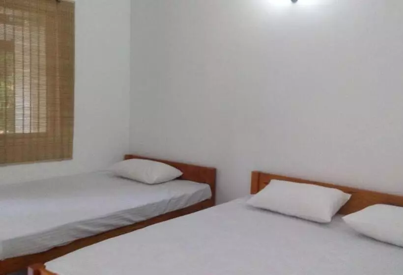 ペンション Amadi Rest