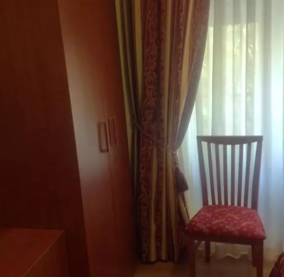 Pensione Guglielmo Marconi House