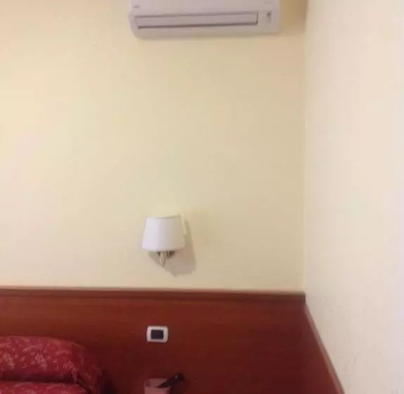 Pensione Guglielmo Marconi House