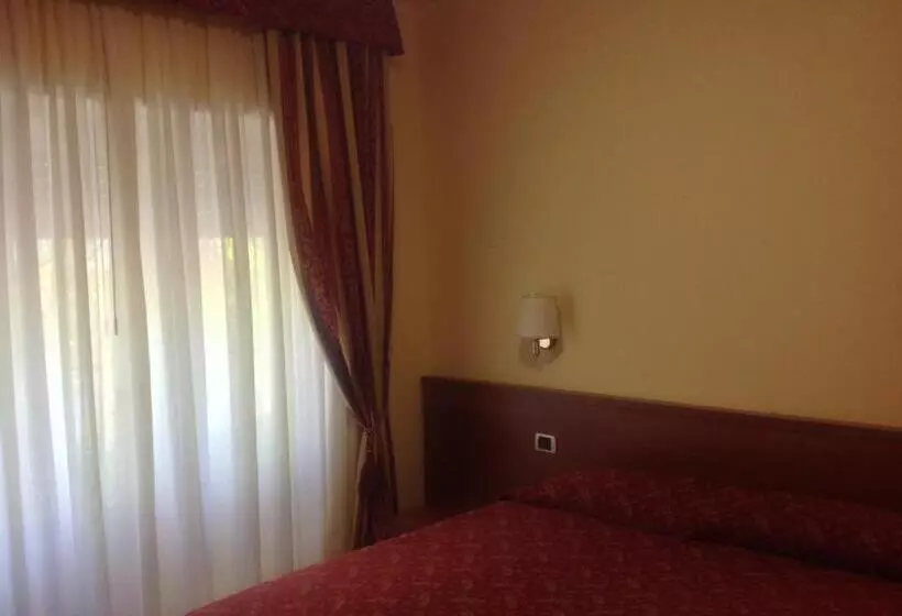 Pensione Guglielmo Marconi House