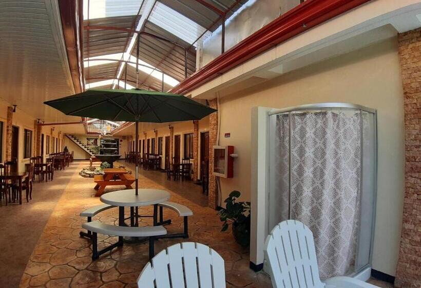 Reddoorz At New Casamila Hotel Palawan