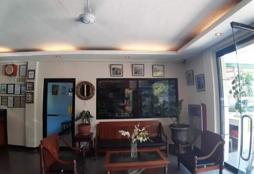Reddoorz At New Casamila Hotel Palawan