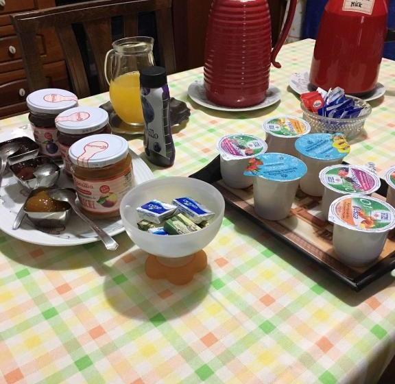 Alexander Bed And Breakfast