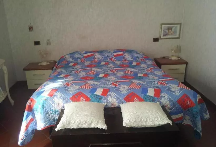 Alexander Bed And Breakfast