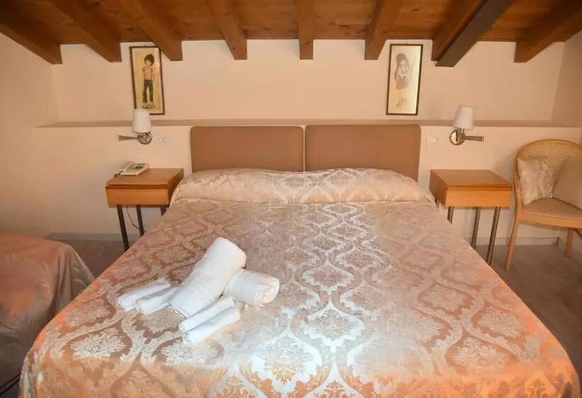 Hotelli Ristorante Miralago
