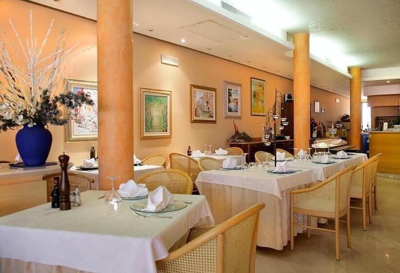 בית מלון כפרי Ristorante Miralago