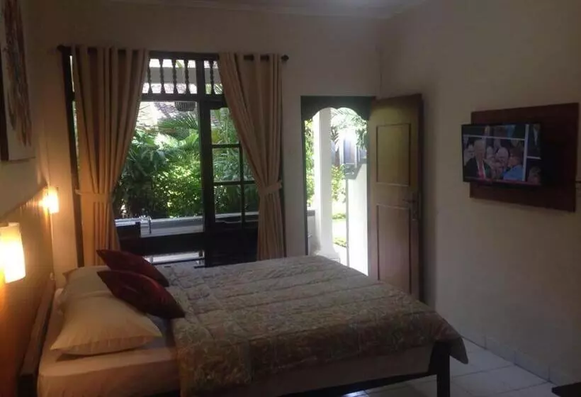 リゾートホテル Dewa Bharata Bungalows Candidasa