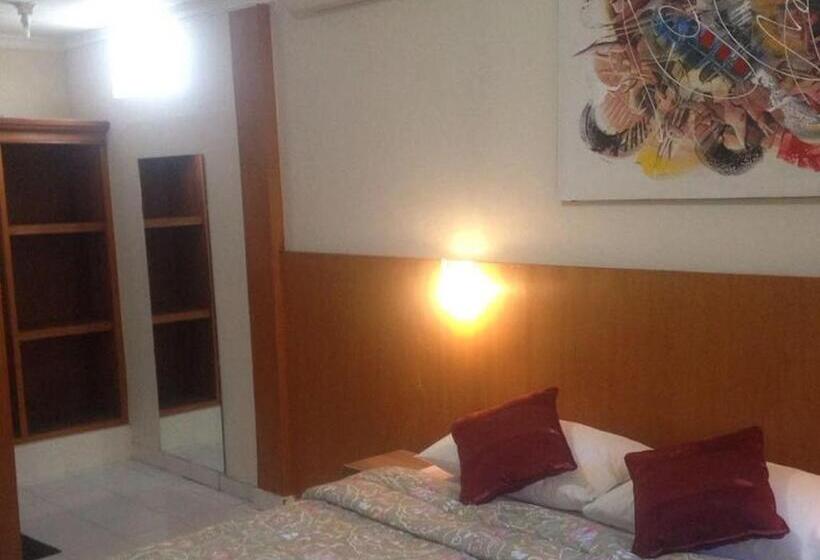 אתר נופש Dewa Bharata Bungalows Candidasa