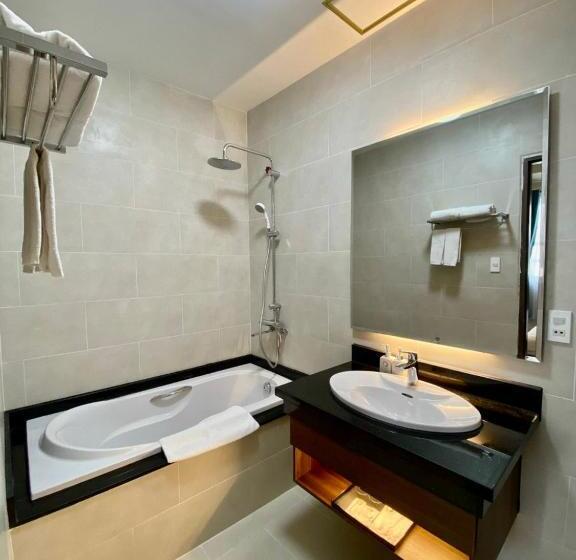 Rum Vang Hotel Da Lat