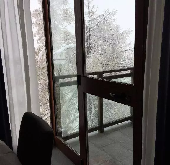 ホテル Chalet Weal