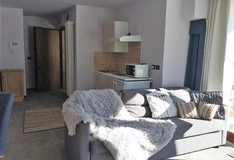 ホテル Chalet Weal