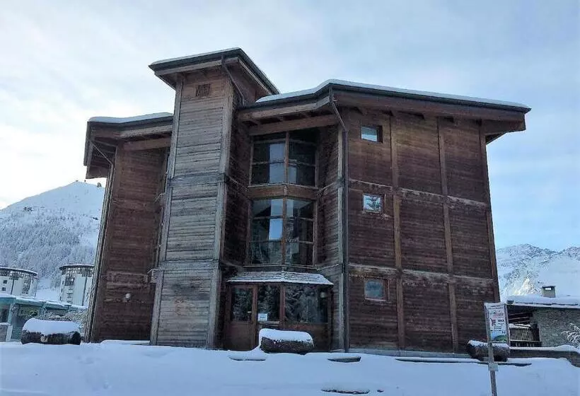 ホテル Chalet Weal