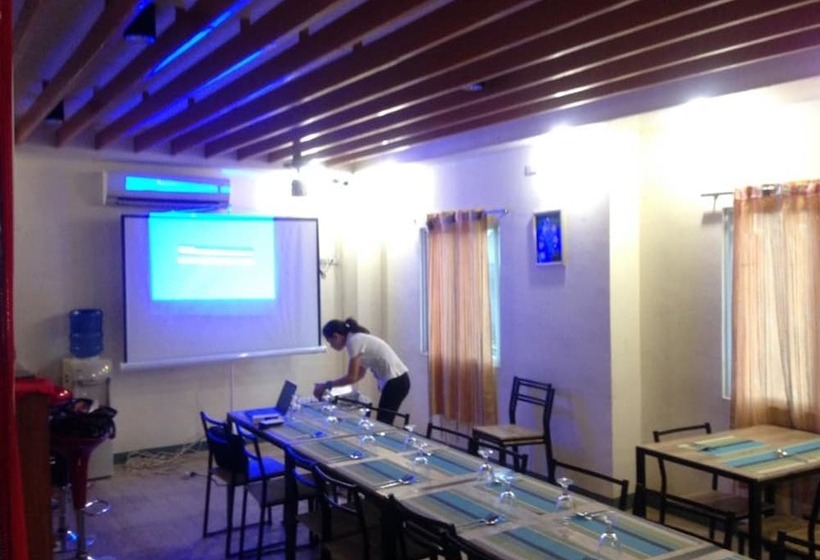 هتل Fragoch Tourist Inn