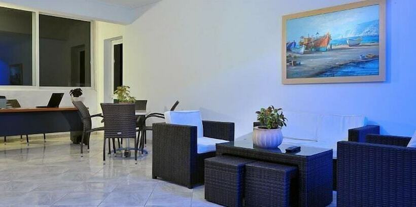 בית מלון כפרי Galazia Akti