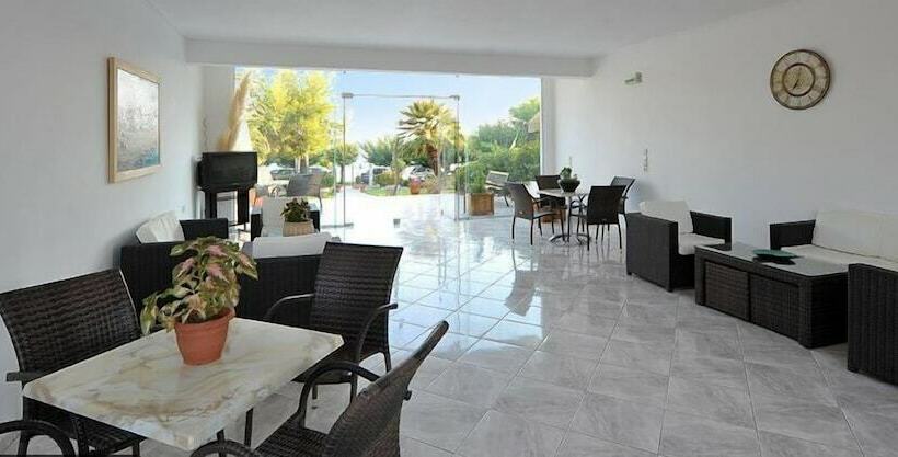 בית מלון כפרי Galazia Akti