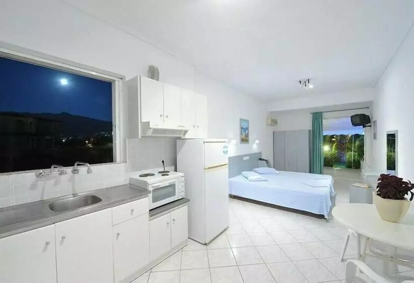 ホテル Galazia Akti