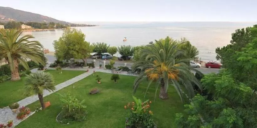 ホテル Galazia Akti