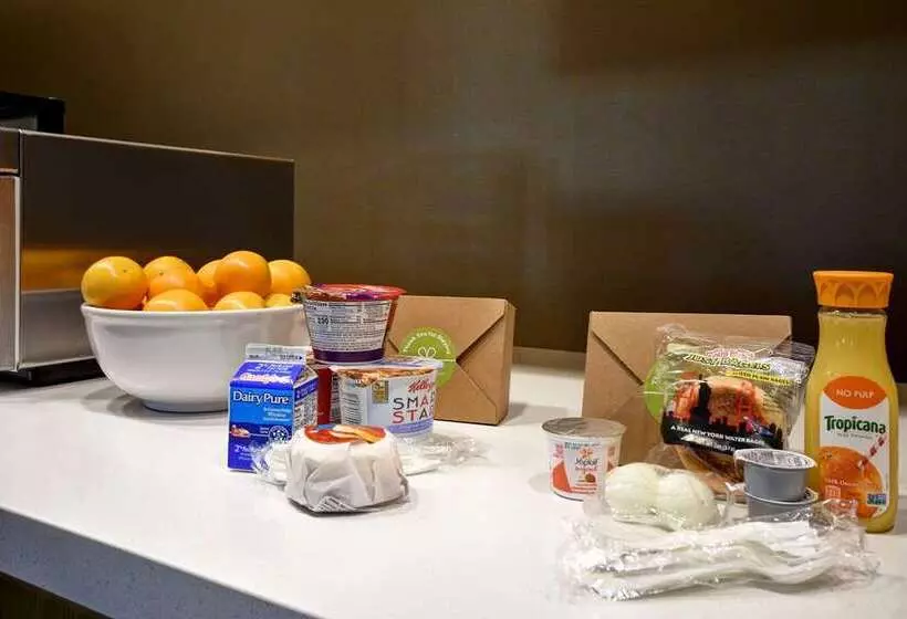 ホテル Home2 Suites By Hilton Odessa