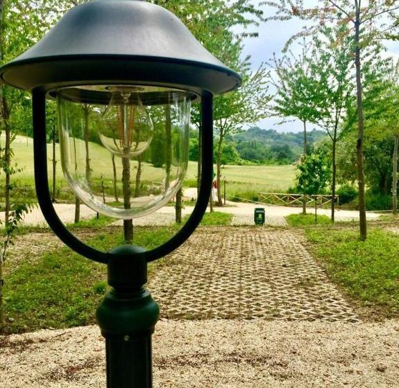 فندق Saecula Natural Village Experience