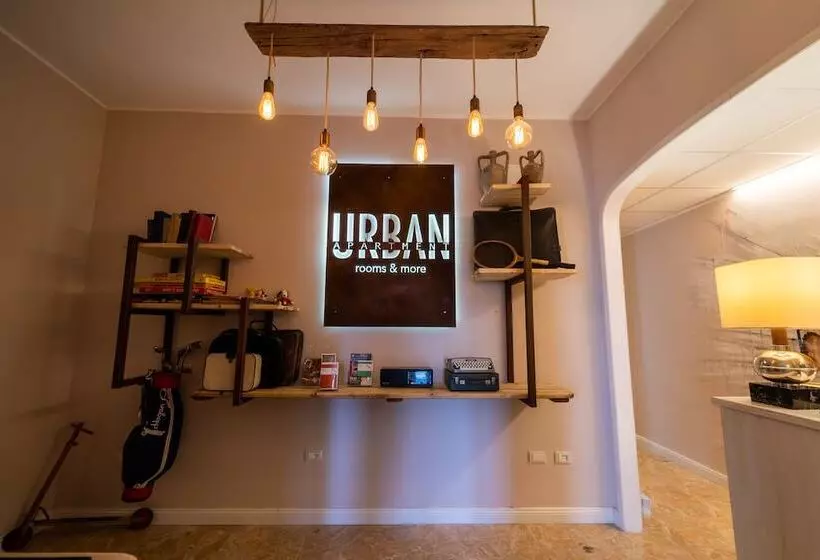 تختخواب و صبحانه Urban Rooms