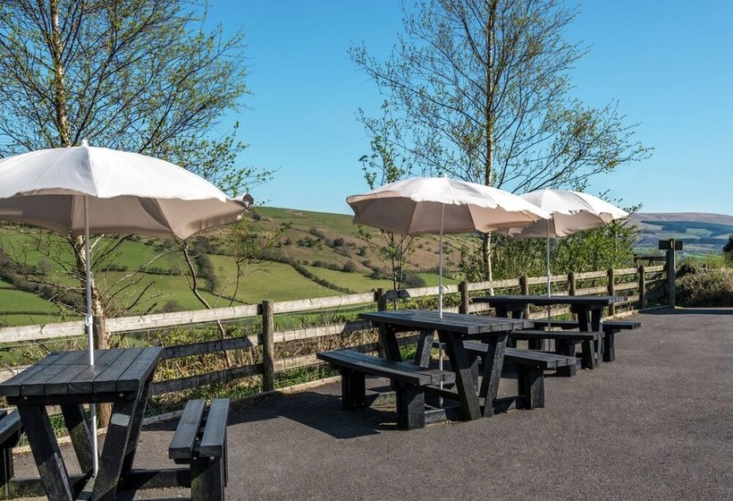 Cottage Consisting Of Luxury Like A Rain Shower And Ideally Situated In Crai