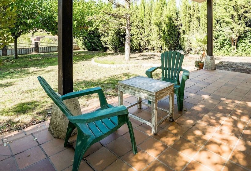 Cottage For A Family Vacation In Montferri With A Private Garden