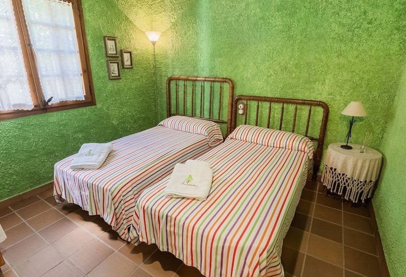 Cottage For A Family Vacation In Montferri With A Private Garden