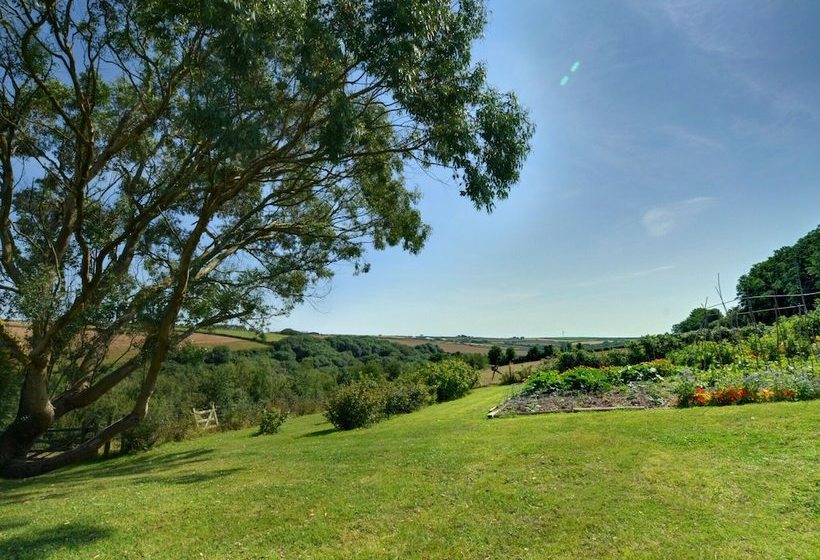 Cozy Cottage In Saint Essey With Terrace